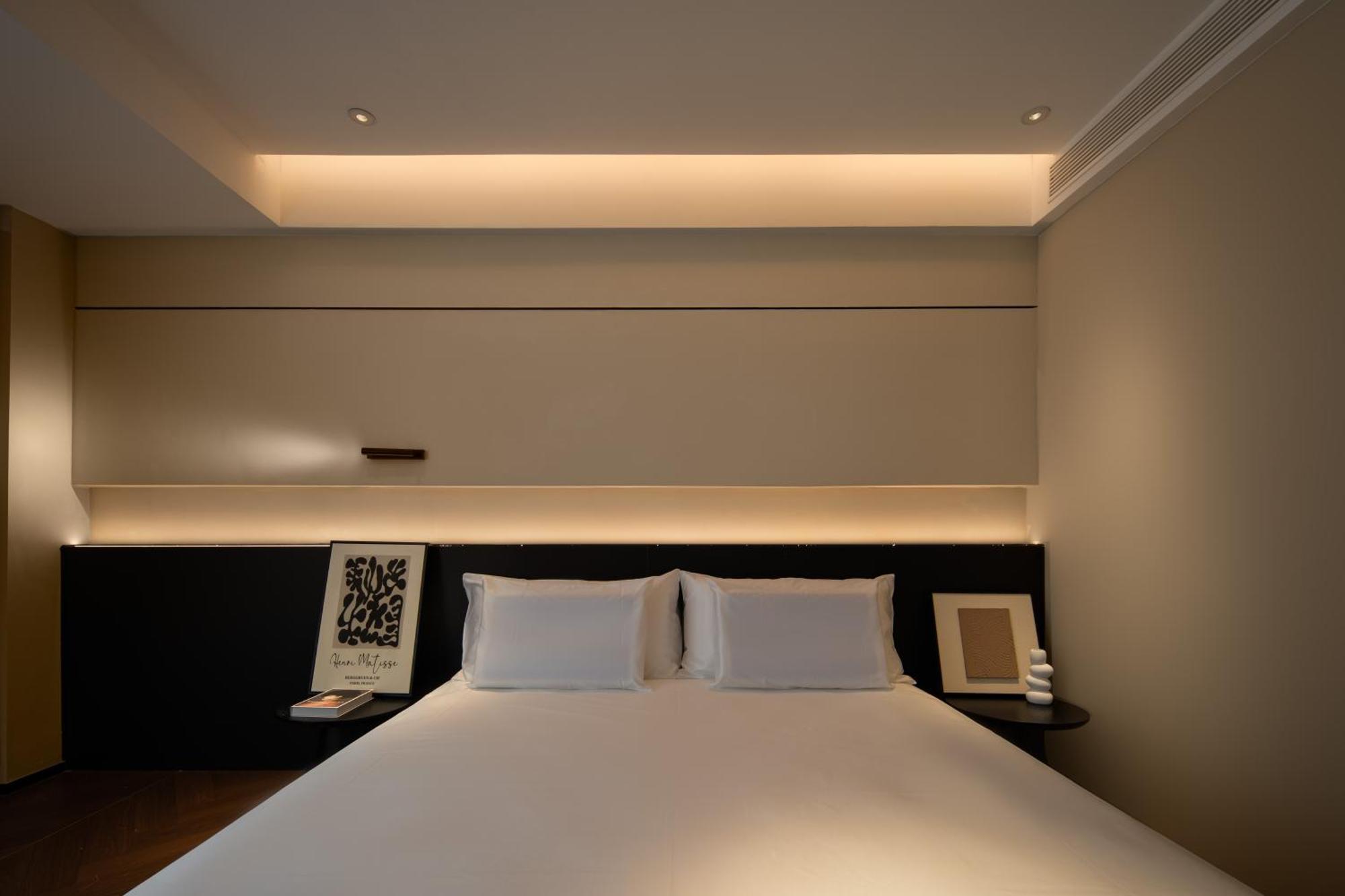 See You Soon At The Ritz Rose Summer Hotel Sanya Buitenkant foto